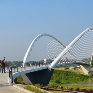 Peter Courtney Minto Island Bicycle and Pedestrian Bridge