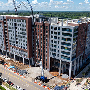 USC Foundation Gateway 737