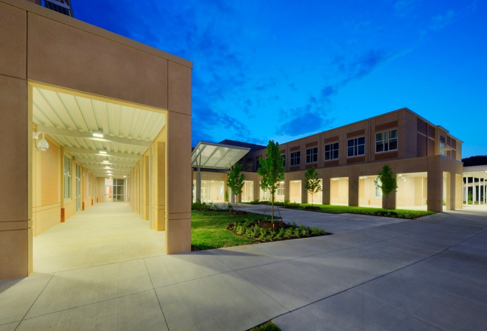 High Performance & Resilient Precast Educational Facilities